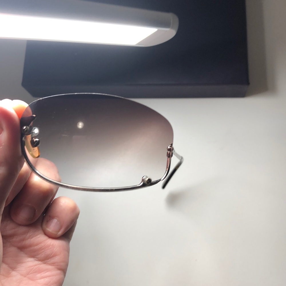 Prada Sunglasses w/ case/box/cards - Picture 5 of 8